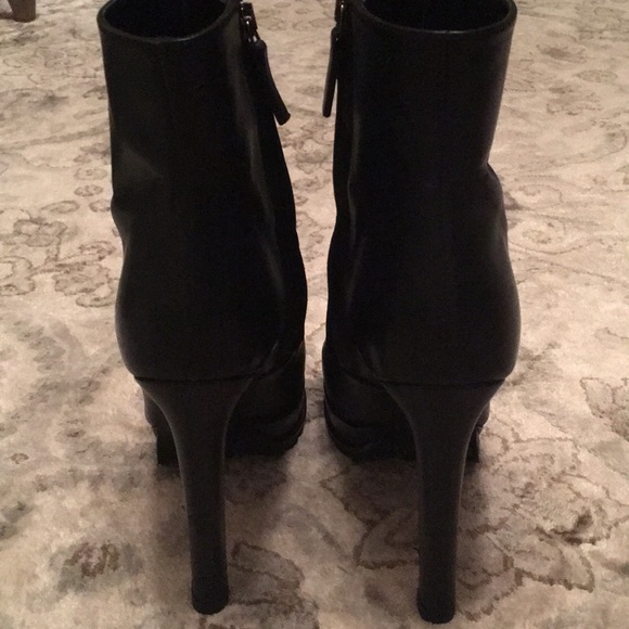 Zara Black Leather Booties - Picture 5 of 7